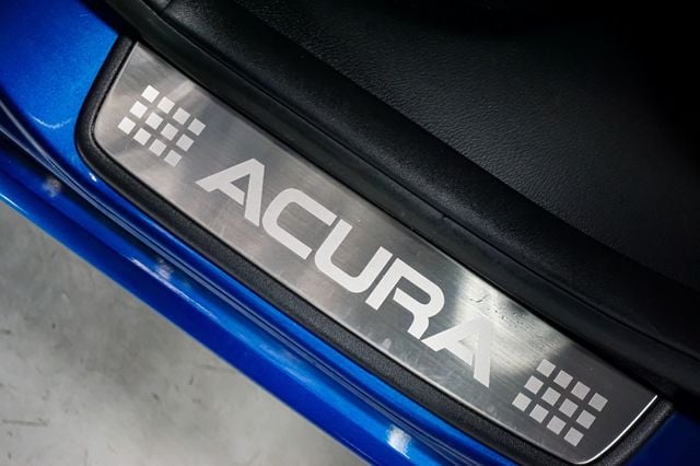 2005 Acura TSX *6-Speed Manual* *Arctic Blue w/ Black Leather*  - 22993638 - 51