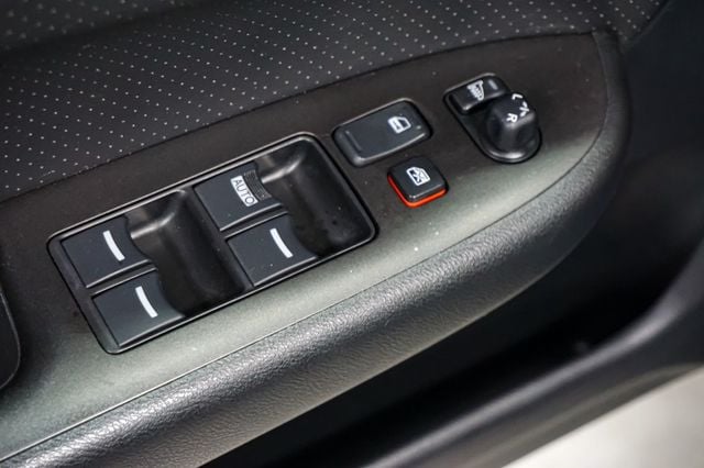 2005 Acura TSX *6-Speed Manual* *Arctic Blue w/ Black Leather*  - 22993638 - 52