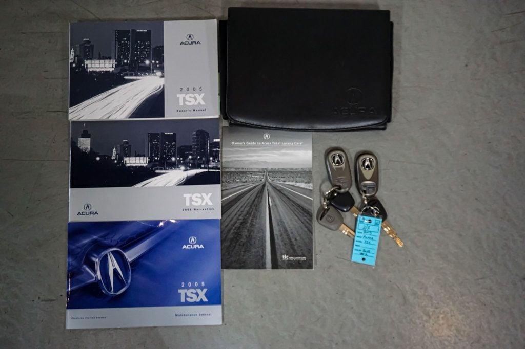 2005 Acura TSX *6-Speed Manual* *Arctic Blue w/ Black Leather*  - 22993638 - 67