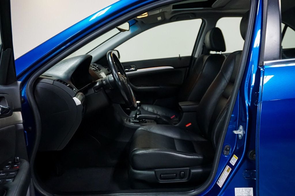 2005 Acura TSX *6-Speed Manual* *Arctic Blue w/ Black Leather*  - 22993638 - 7