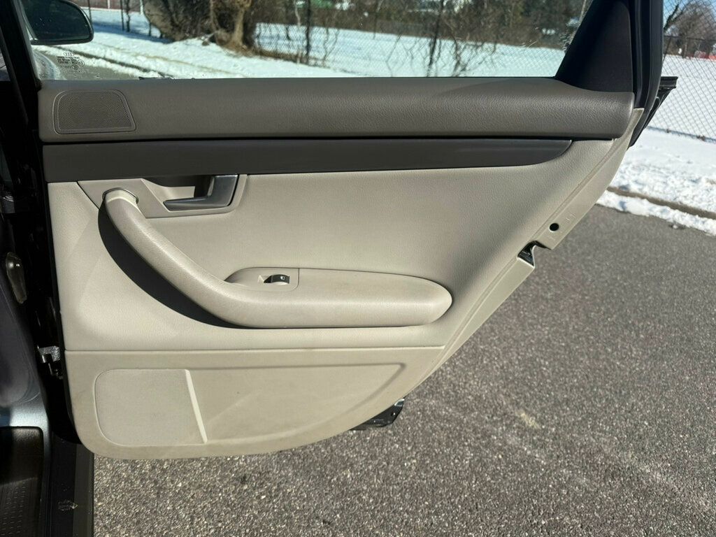 2005 Audi A4 - 22740594 - 28