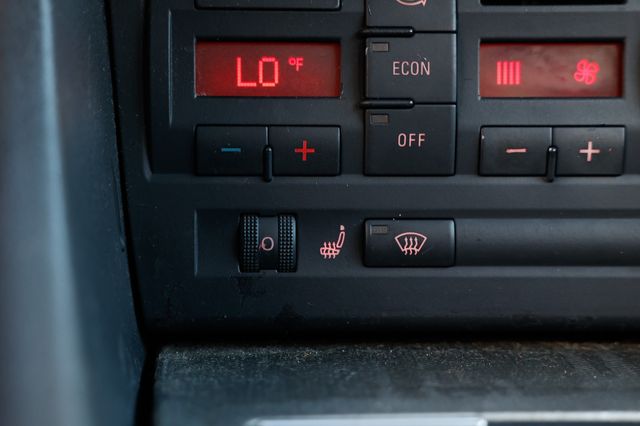 2005 Audi S4 4dr Sedan quattro Manual - 22963031 - 34