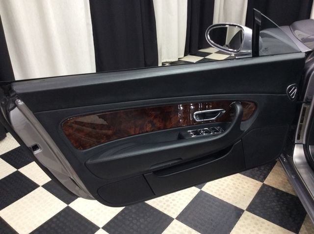 2005 Bentley Continental 2dr Coupe GT - 22983109 - 8