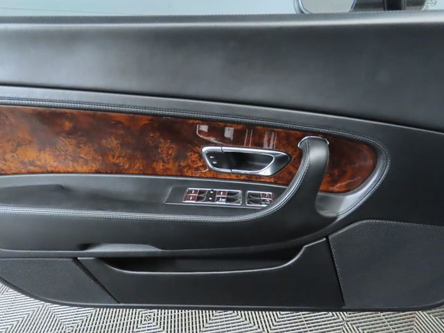 2005 Bentley Continental 2dr Coupe GT - 22978544 - 23