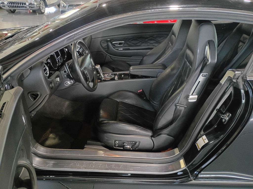 2005 Bentley Continental 2dr Coupe GT Turbo Clean Carfax - 23094169 - 12