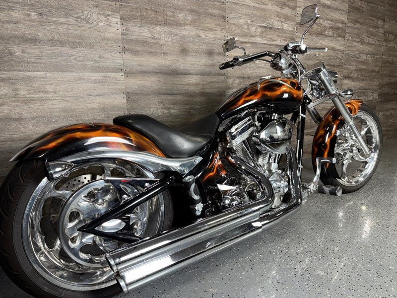 2005 BIG DOG BULLDOG LOW MILES! - 22948061 - 2