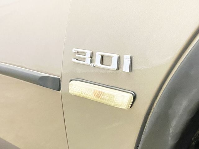 2005 BMW X5 Manual Transmission !  - 22915826 - 9