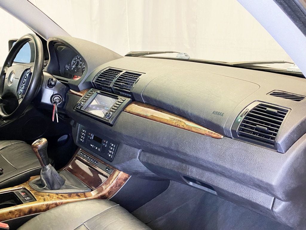 2005 BMW X5 Manual Transmission !  - 22915826 - 42