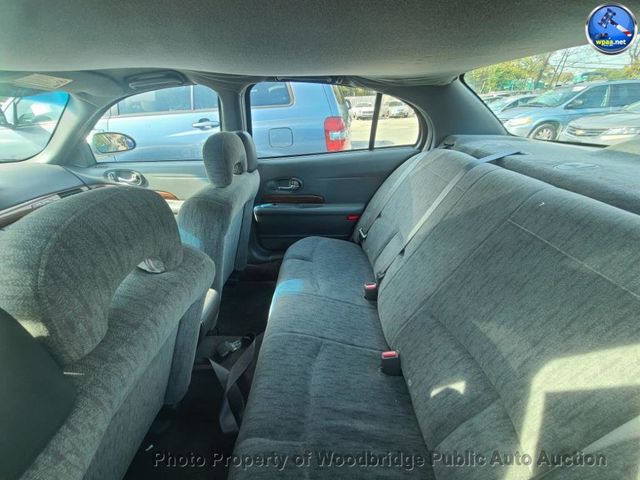 2005 Buick LeSabre 4dr Sedan Custom - 22933413 - 8