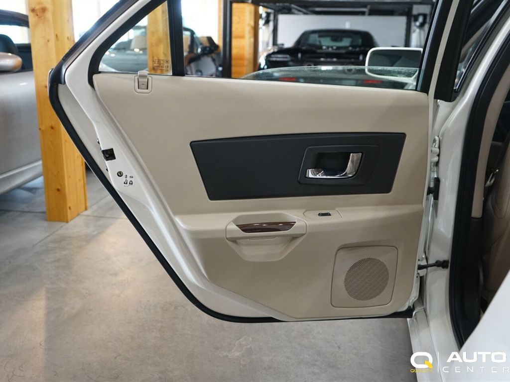 2005 Cadillac CTS 4dr Sedan 3.6L - 23050432 - 18