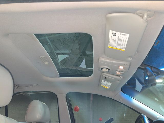 2005 Cadillac CTS-V 4dr Sedan - 22974821 - 11