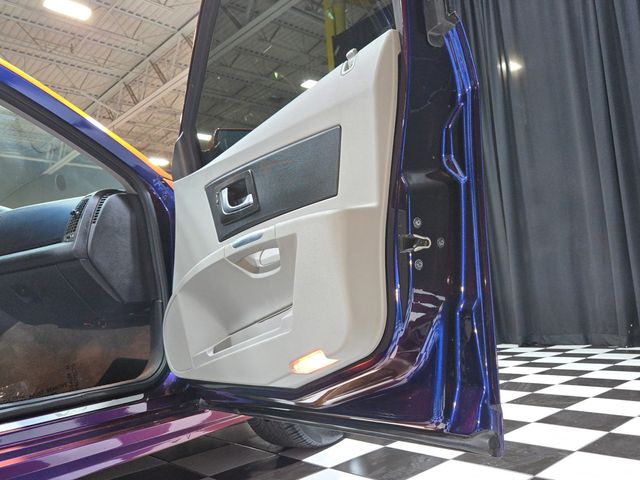 2005 Cadillac CTS-V 4dr Sedan - 22974821 - 64