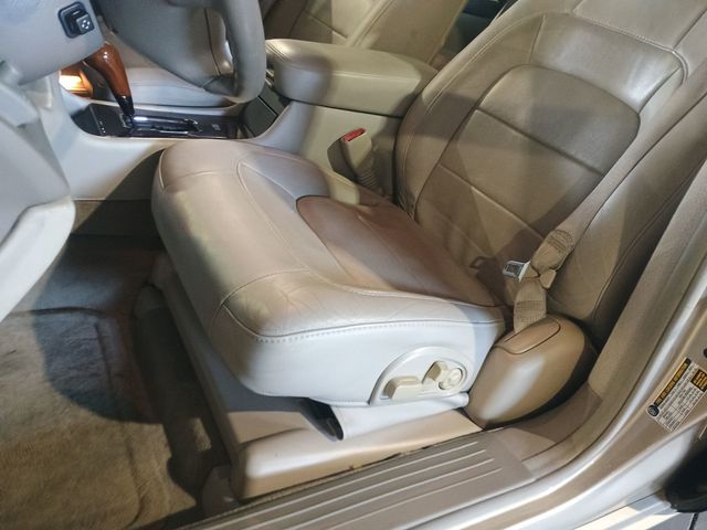 2005 Cadillac DeVille 4dr Sedan DTS Clean Carfax Florida Car - 22974277 - 15