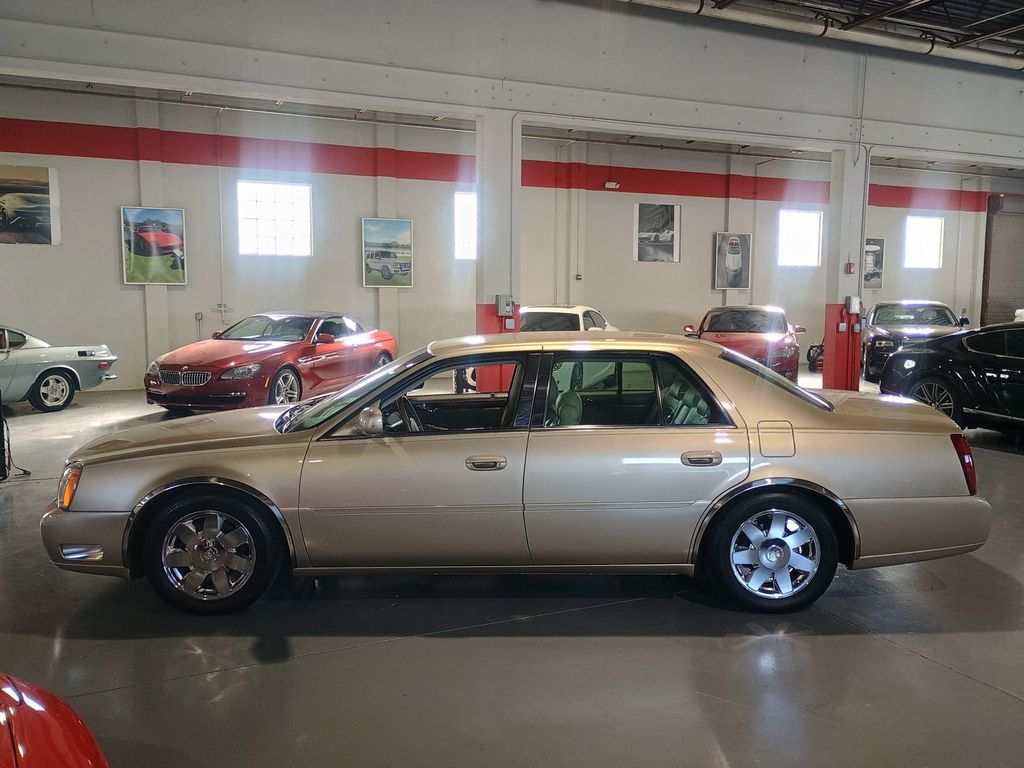 2005 Cadillac DeVille 4dr Sedan DTS Clean Carfax Florida Car - 22974277 - 1