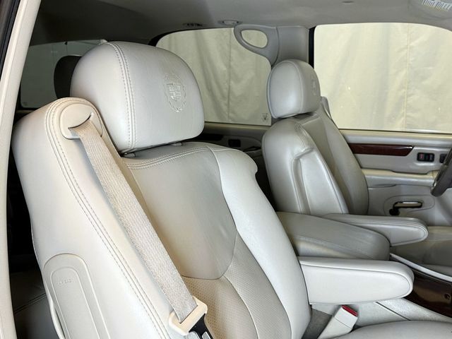 2005 Cadillac Escalade 4dr 2WD - 23053939 - 22