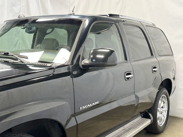 2005 Cadillac Escalade 4dr 2WD - 23053939 - 2
