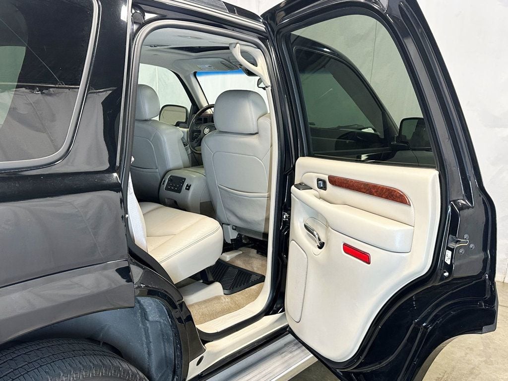 2005 Cadillac Escalade 4dr 2WD - 23053939 - 33