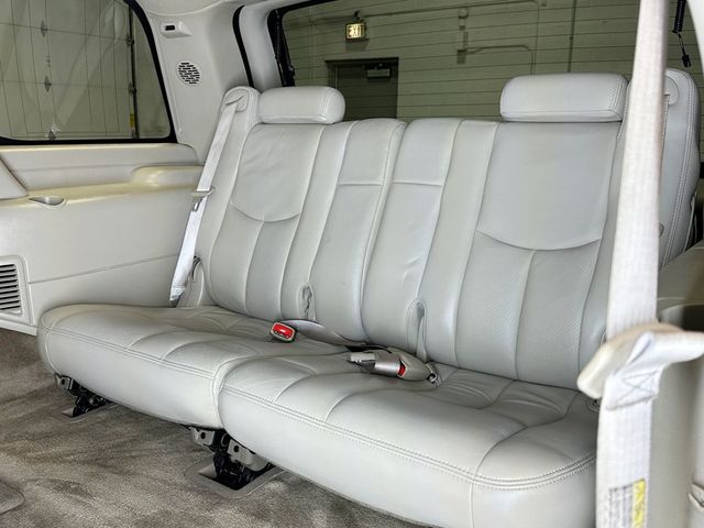 2005 Cadillac Escalade 4dr 2WD - 23053939 - 39