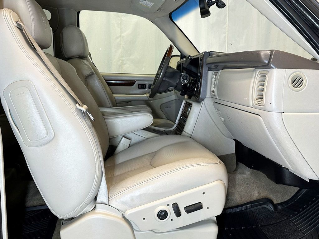 2005 Cadillac Escalade 4dr AWD - 23053939 - 20