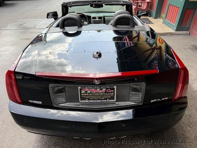 2005 Cadillac XLR 2dr Convertible - 23044769 - 11