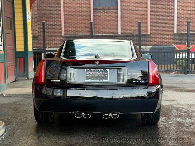 2005 Cadillac XLR 2dr Convertible - 23044769 - 13