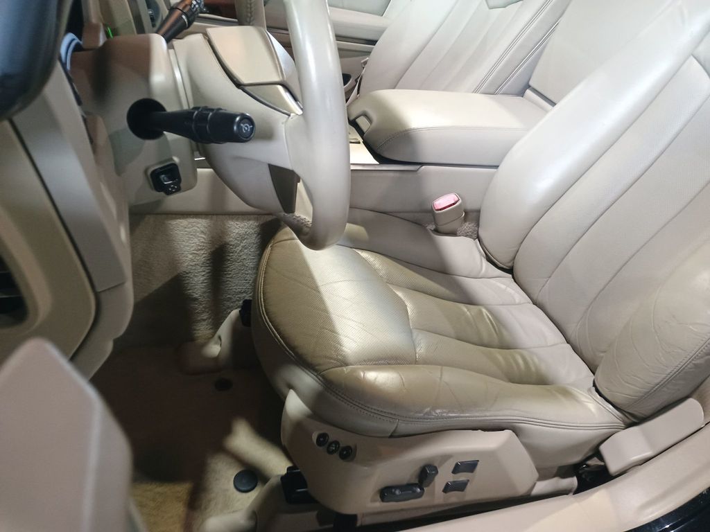 2005 Cadillac XLR 2dr Convertible Clean Carfax - 23081428 - 15