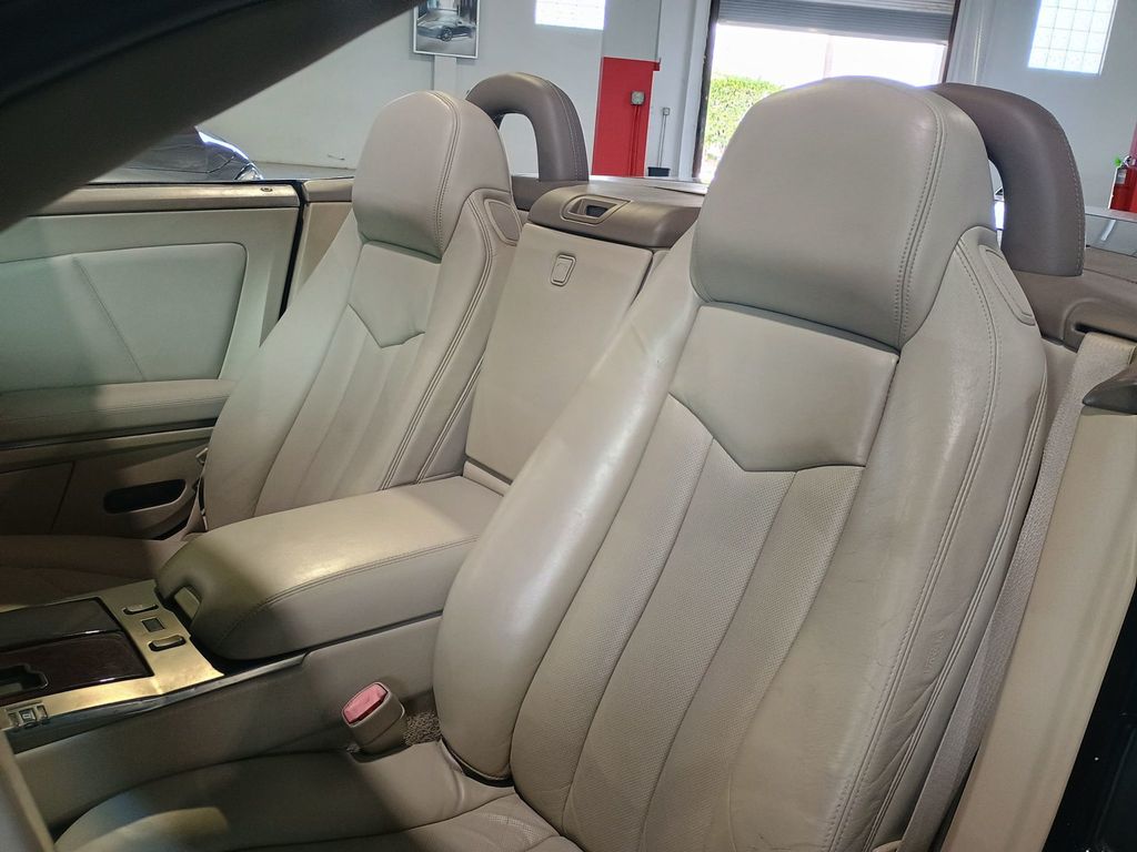 2005 Cadillac XLR 2dr Convertible Clean Carfax - 23081428 - 16