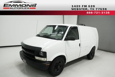 2005 Chevrolet Astro Cargo Van - 1GCDM19X05B108335