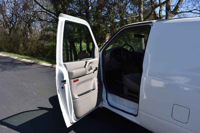 2005 Chevrolet Astro Cargo Van 111.2" WB RWD - 22360507 - 9