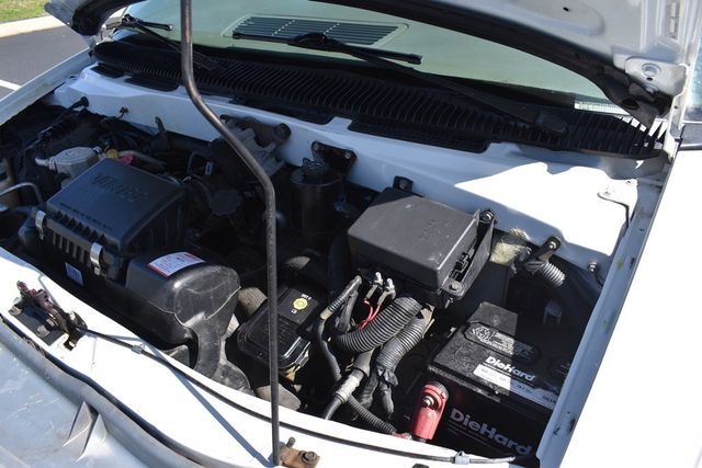 2005 Chevrolet Astro Cargo Van 111.2" WB RWD - 22360507 - 22