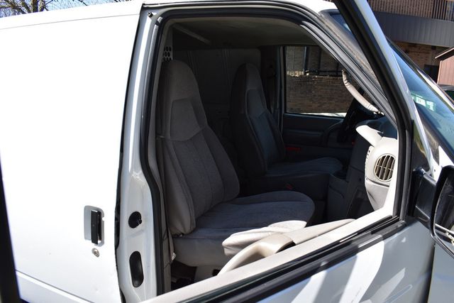 2005 Chevrolet Astro Cargo Van 111.2" WB RWD - 22360507 - 2