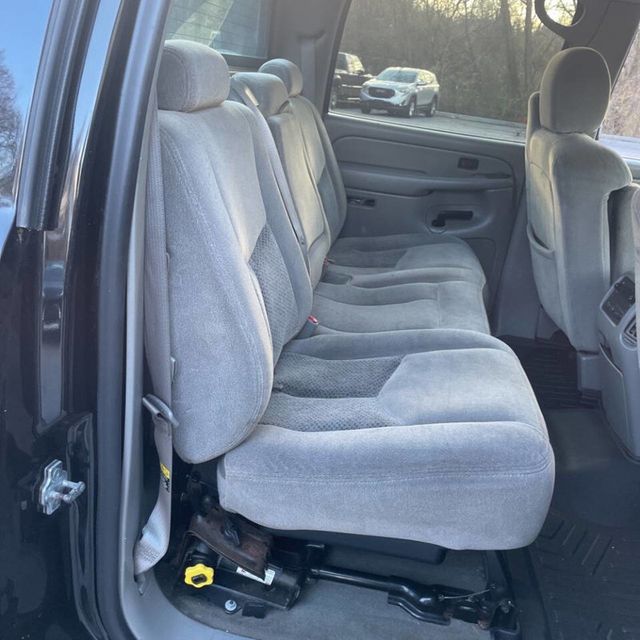 2005 Chevrolet Avalanche 1500 5dr Crew Cab 130" WB 4WD LS - 22958108 - 31