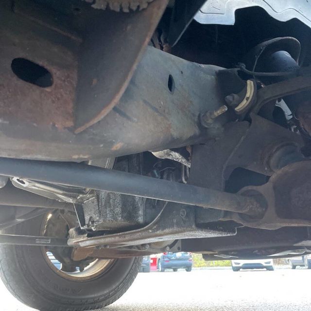 2005 Chevrolet Avalanche 1500 5dr Crew Cab 130" WB 4WD LS - 22958108 - 35