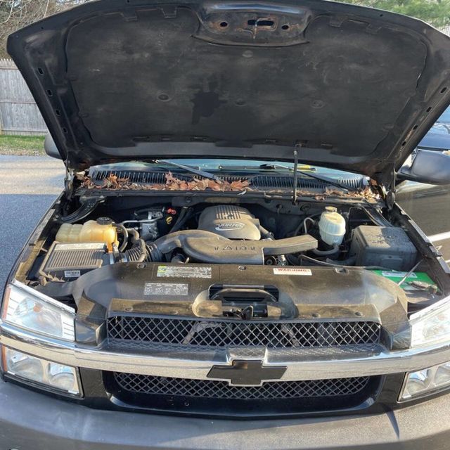 2005 Chevrolet Avalanche 1500 5dr Crew Cab 130" WB 4WD LS - 22958108 - 4