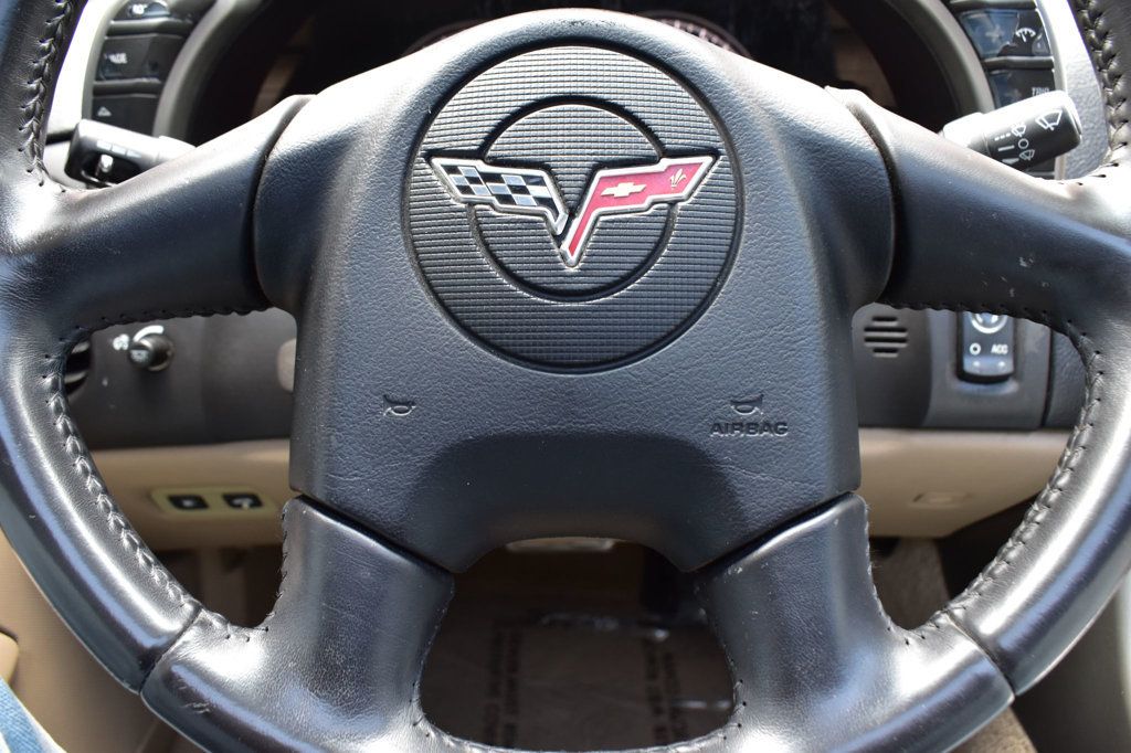 2005 Chevrolet Corvette 2dr Convertible - 23070034 - 14