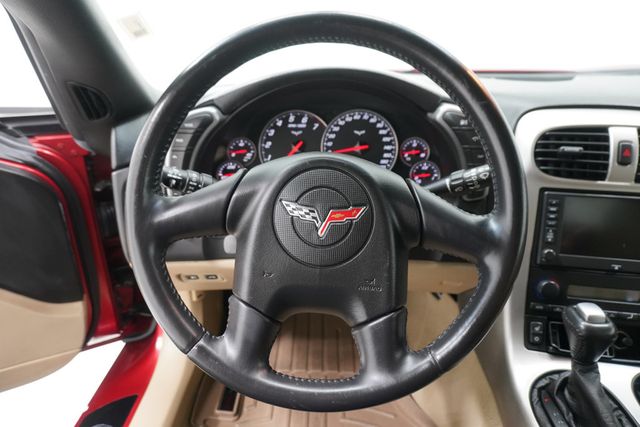 2005 Chevrolet Corvette 2dr Convertible - 22987063 - 18