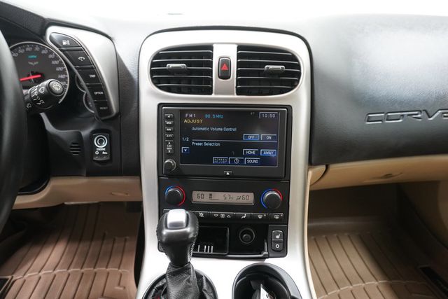 2005 Chevrolet Corvette 2dr Convertible - 22987063 - 21