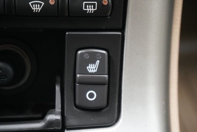 2005 Chevrolet Corvette 2dr Convertible - 22987063 - 28