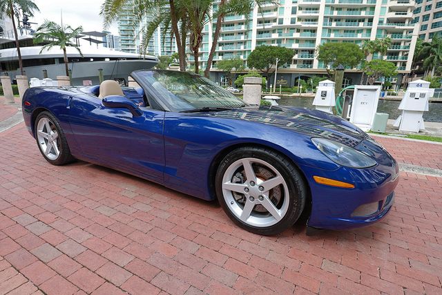 2005 Chevrolet Corvette 2dr Convertible - 23090733 - 12