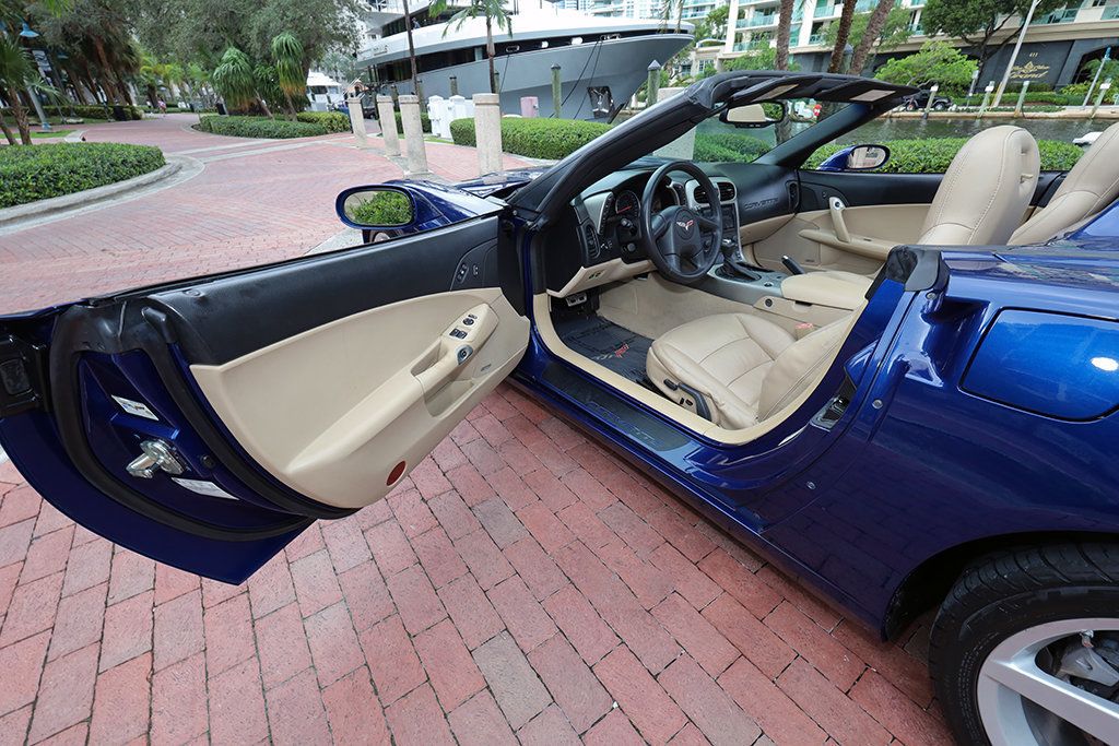 2005 Chevrolet Corvette 2dr Convertible - 23090733 - 26