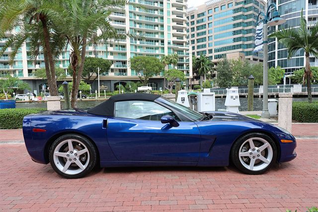 2005 Chevrolet Corvette 2dr Convertible - 23090733 - 2