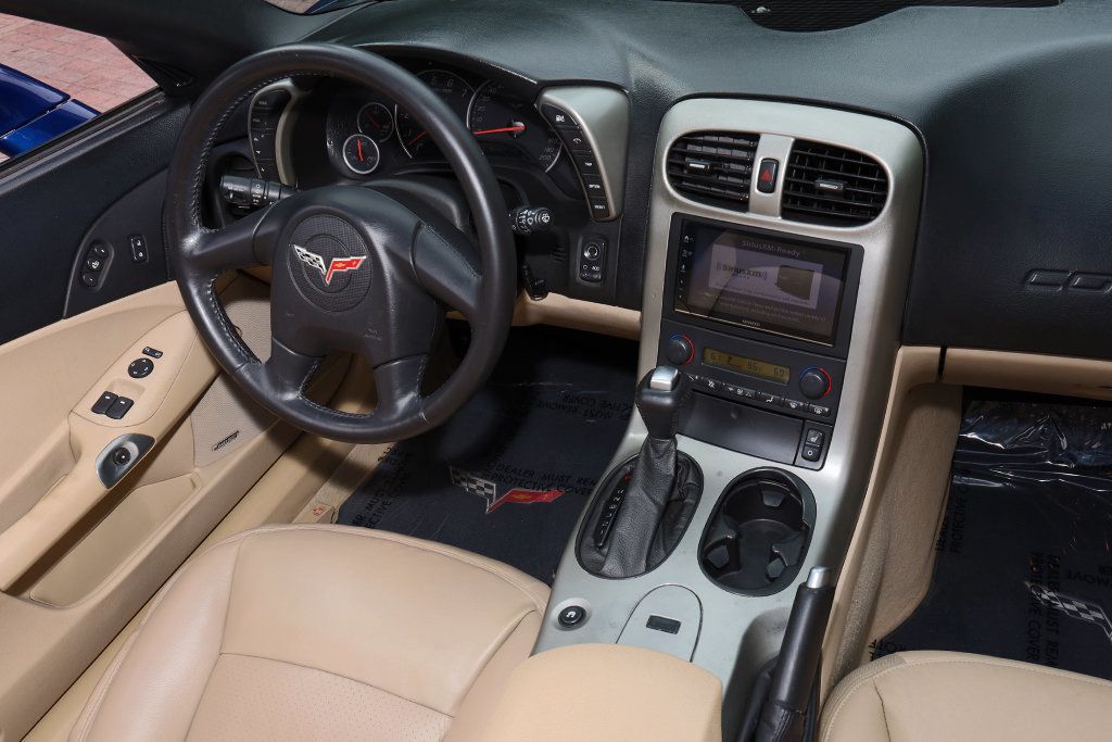 2005 Chevrolet Corvette 2dr Convertible - 23090733 - 30