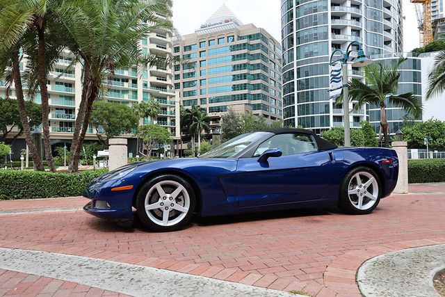 2005 Chevrolet Corvette 2dr Convertible - 23090733 - 70