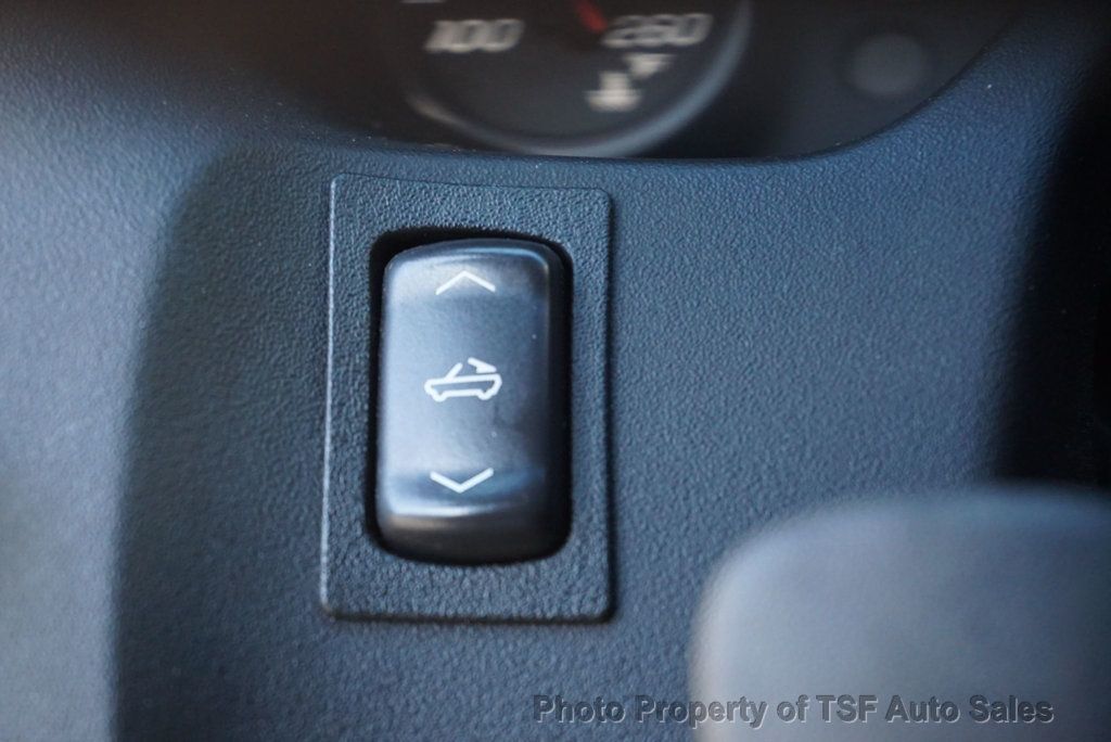 2005 Chevrolet Corvette 2dr Convertible - 22974499 - 21