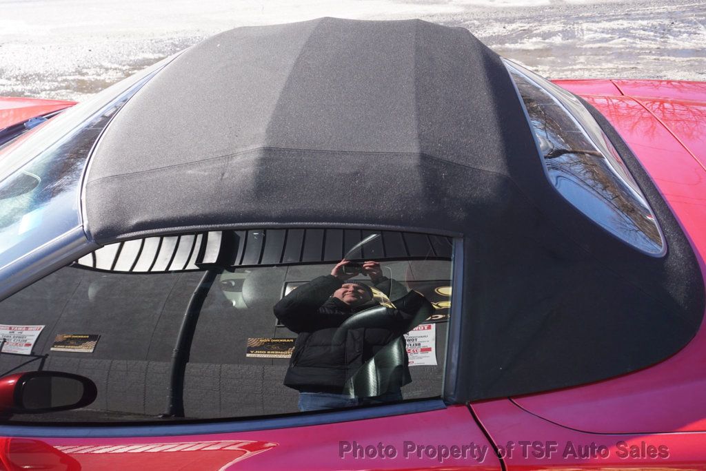 2005 Chevrolet Corvette 2dr Convertible - 22974499 - 26