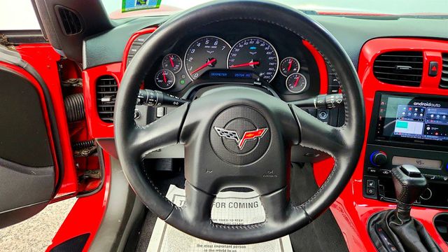 2005 Chevrolet Corvette 2dr Convertible w/ Z51 Preferred Pkg. & Performance Handling Pkg - 23015748 - 13