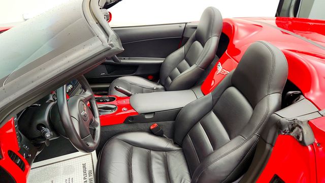 2005 Chevrolet Corvette 2dr Convertible w/ Z51 Preferred Pkg. & Performance Handling Pkg - 23015748 - 18