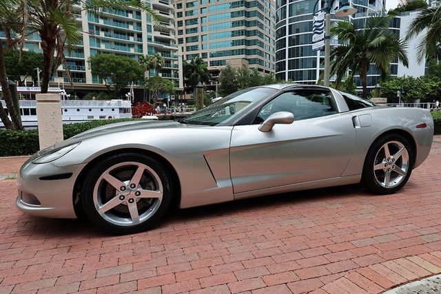 2005 Chevrolet Corvette 2dr Coupe - 23046318 - 15