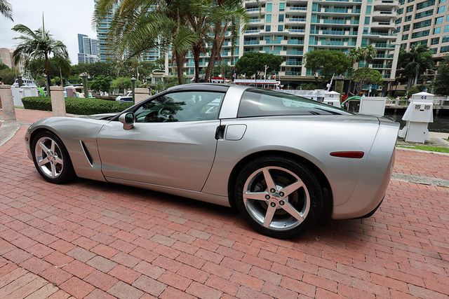 2005 Chevrolet Corvette 2dr Coupe - 23046318 - 17
