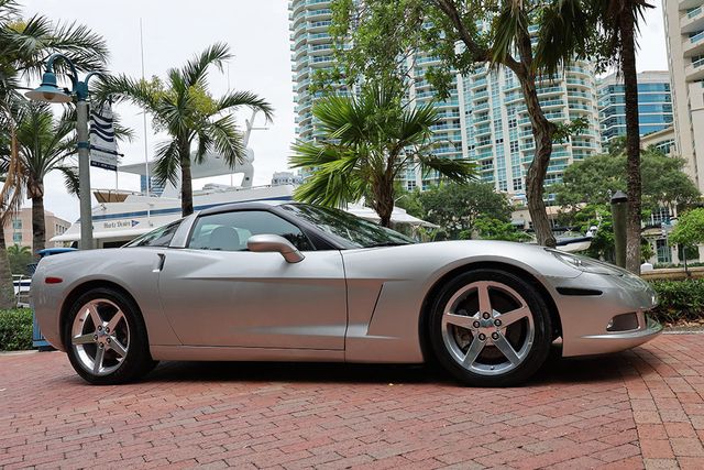 2005 Chevrolet Corvette 2dr Coupe - 23046318 - 26
